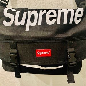 Supreme Messenger Bag NWOT